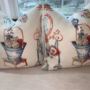 24”x24” Pillow Covers in Lee Jofa and White Linen Reverse.